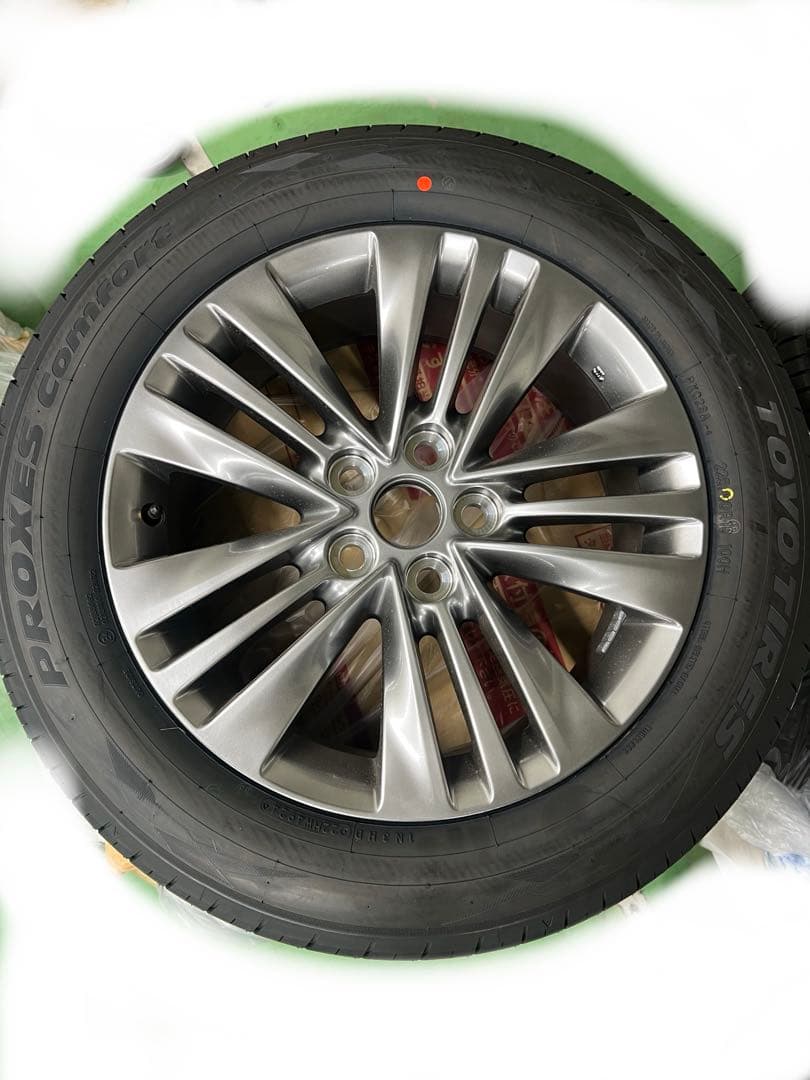 アルファード40系　タイヤホイール4本セット　新車外し　センターキャップナット付