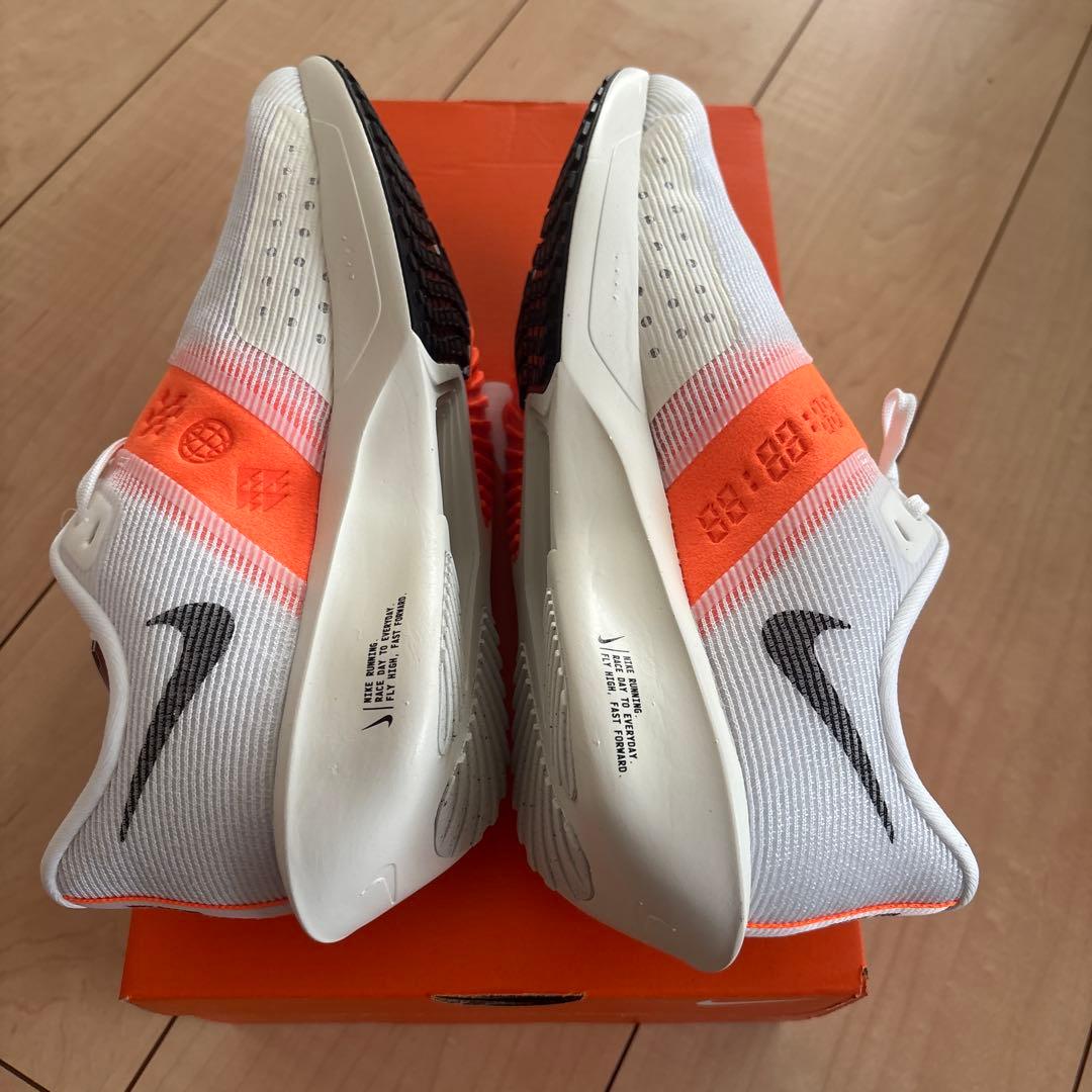 【新品】Nike ランニングシューズ　エアズームライバルフライ4 26cm