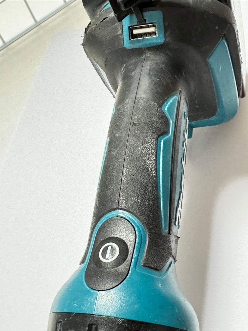 Makita ML807 ハンディライト DC14.4V/18V マキタ