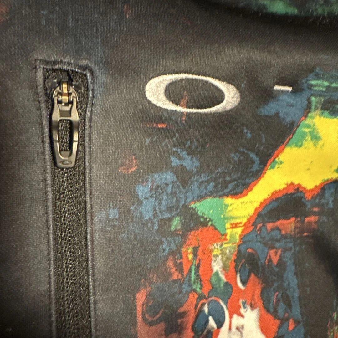 OAKLEY カラフルジャケット ハイネック