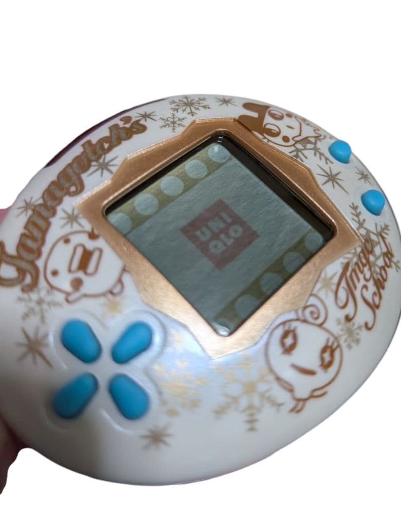 ✳*︎様 希少】美品！たまごっちスクール せーとぜんいんしゅーごっち UNIQL