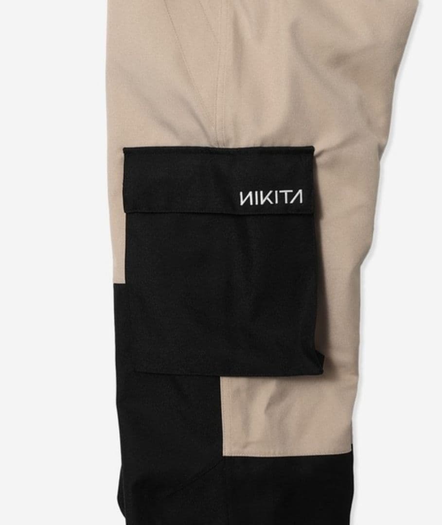 【美品】レディースL NIKITA スノボパンツ 撥水 ベージュ黒