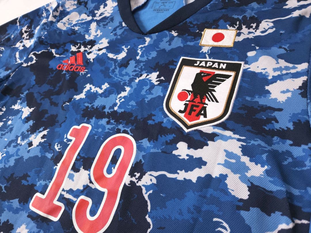 サッカー　ユニフォーム　SAKAI 　19 迷彩　青