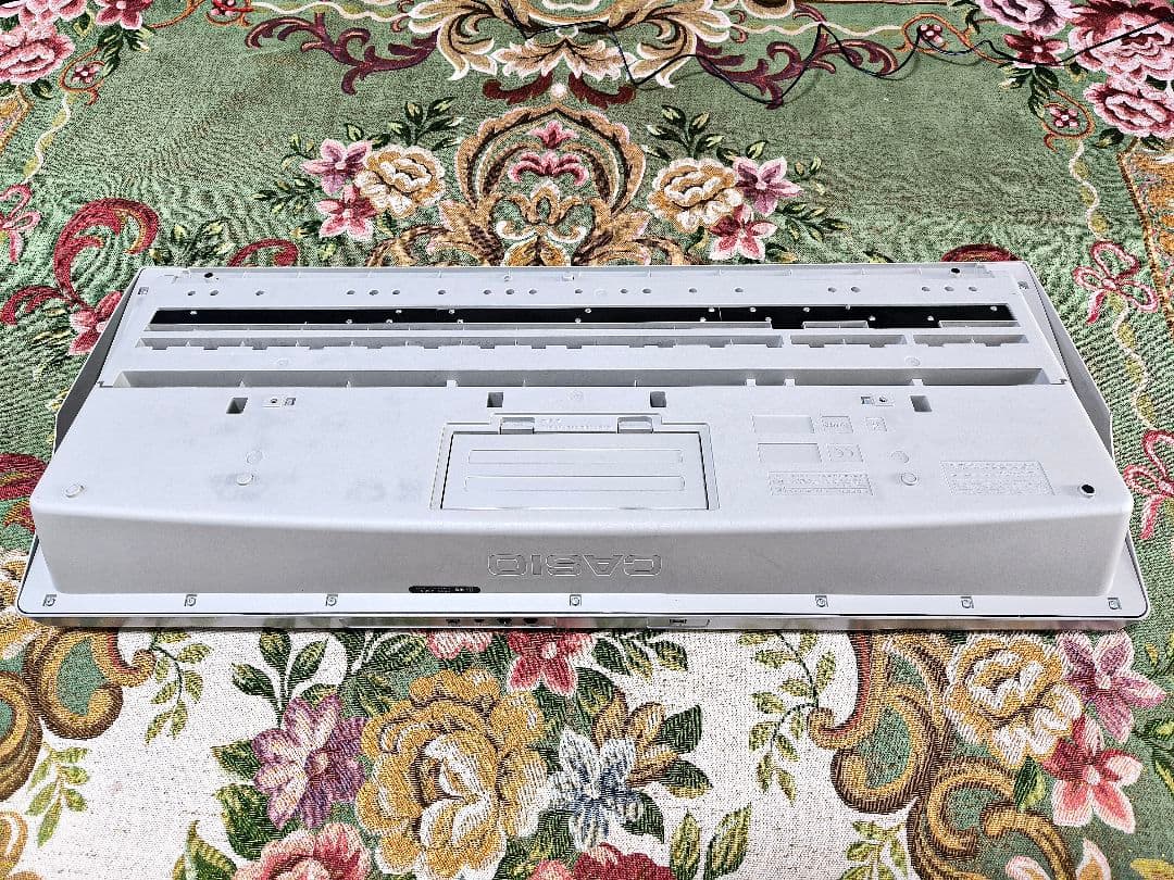 状態良好・箱付き CASIO CTK-4000 61鍵盤 電子キーボード 練習用