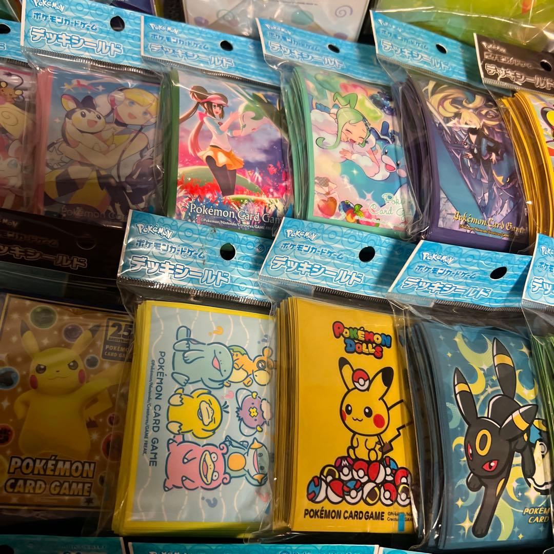 ポケカ　デッキケース　10個　デッキシールド　26個　計36個　バラ売り不可