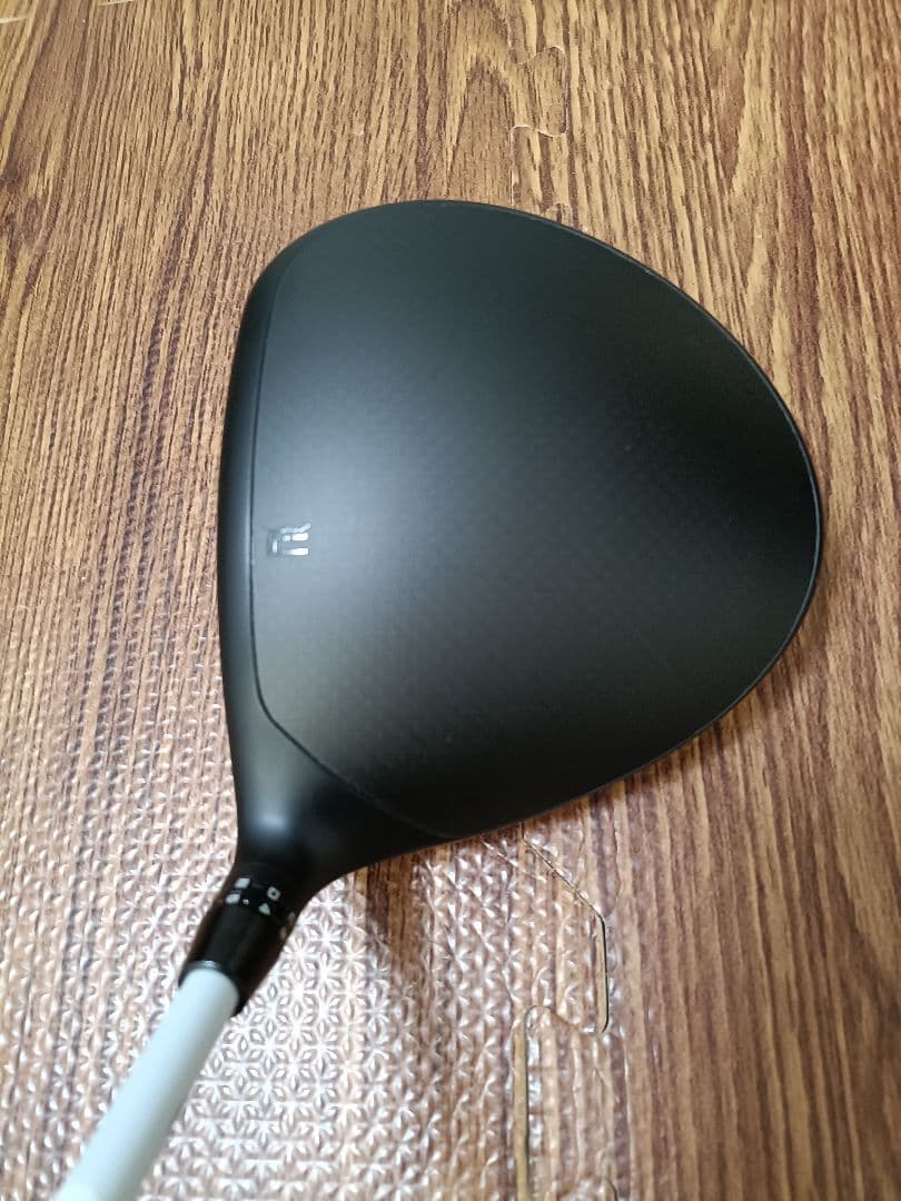 ほぼ未使用 コブラ DS ADAPT MAXK ドライバー tour ad gc