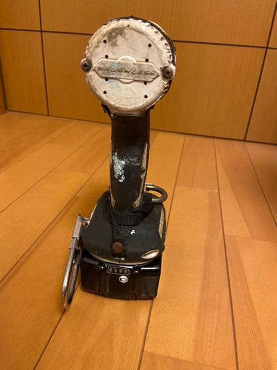 インパクドライバー