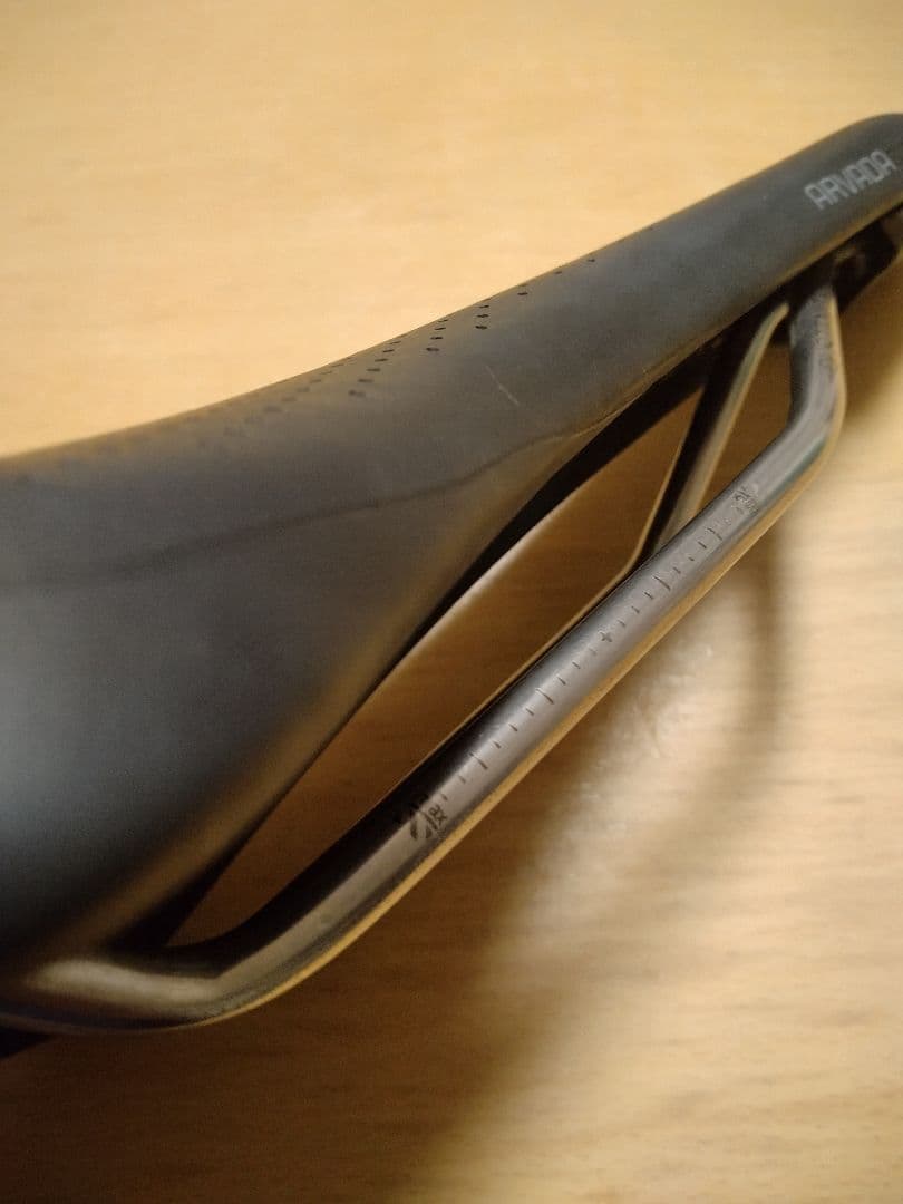 TREK BONTRAGER ARVADA ELITE サドル 自転車 状態良好