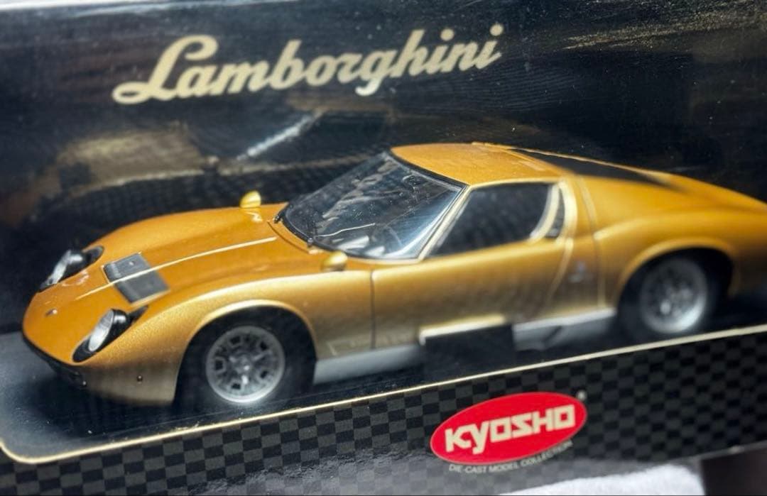 Miura P400 Limited Edition 1/1686 pc 京商