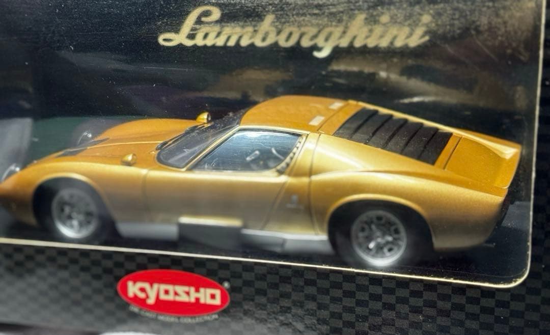 Miura P400 Limited Edition 1/1686 pc 京商
