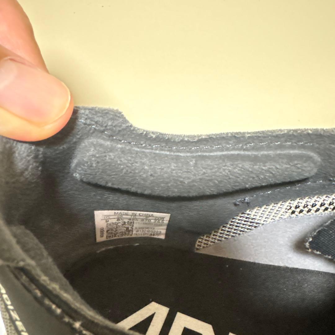 アディダス　アディゼロ　ボストン12 ワイド　adidas 27.0センチ
