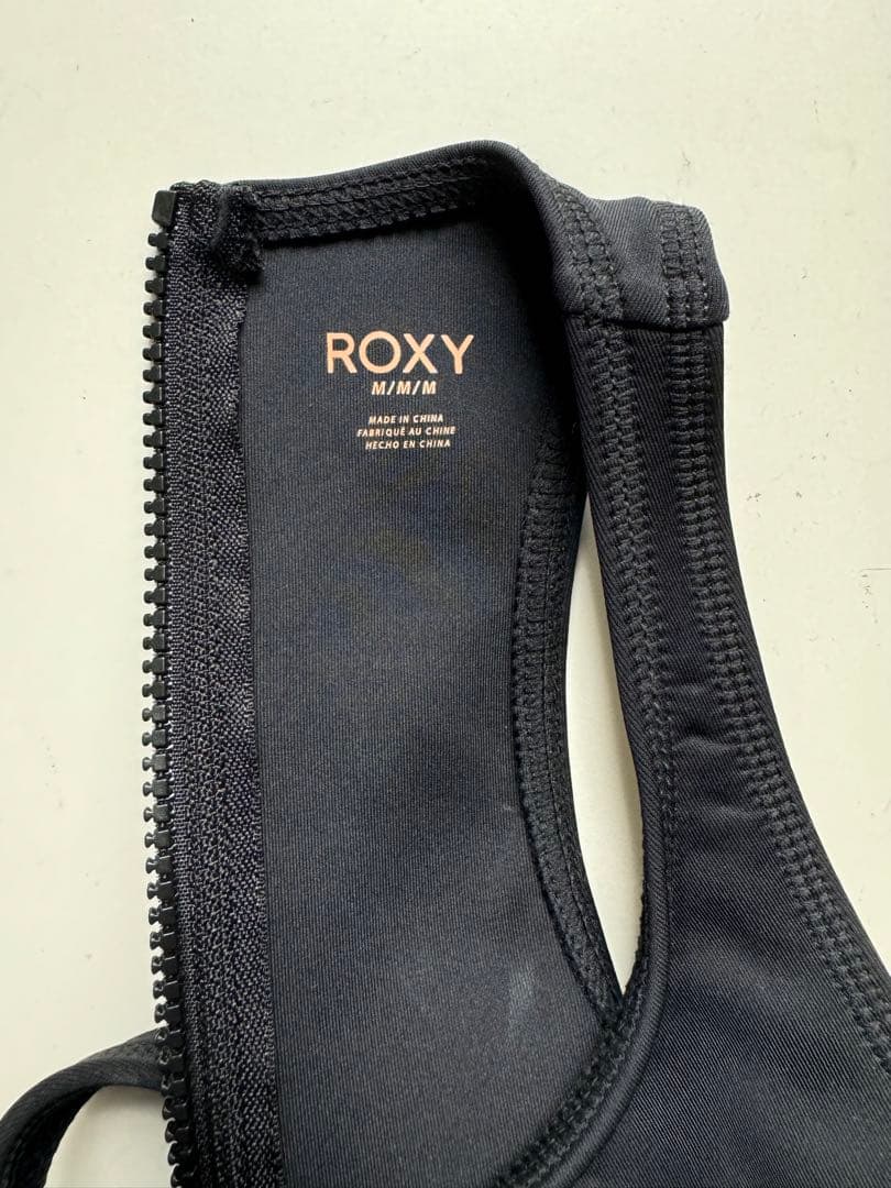 ROXY ジャージ素材タンクトップ（バックジップ）