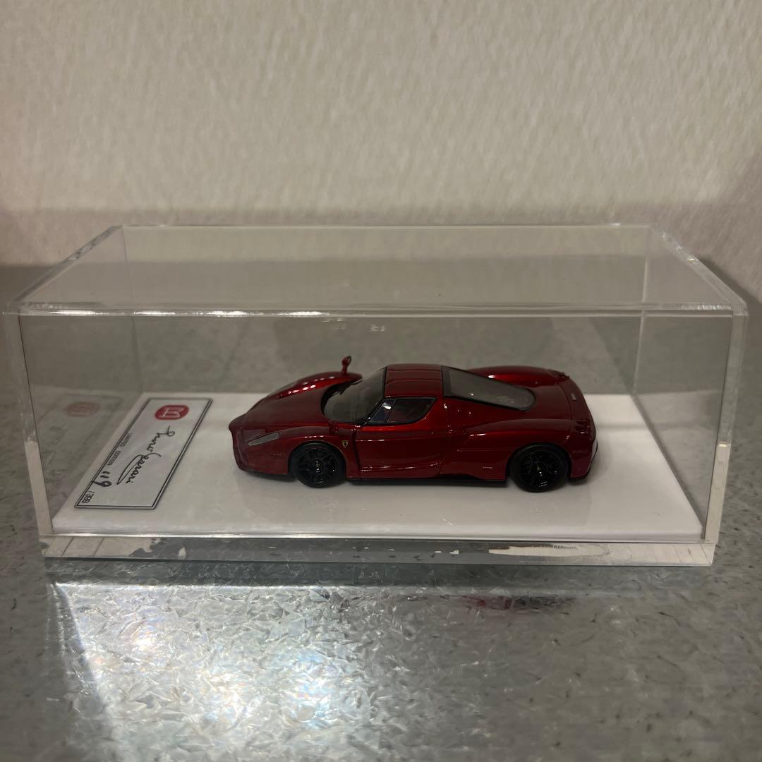 DMH 1/64 フェラーリ　エンツォ　フェラーリ　ミニカー