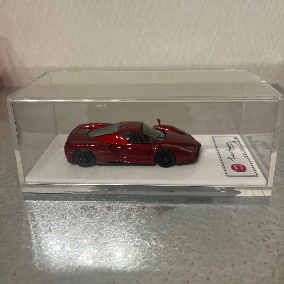 DMH 1/64 フェラーリ　エンツォ　フェラーリ　ミニカー