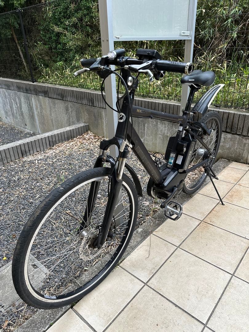 リアルストリーム　１５.４Ah(８速) 電動自転車　クロスバイク