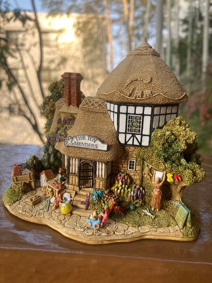 リリパットレーン　The Toy Mender's