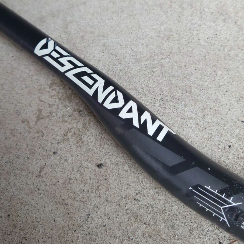 truvativ descendant ライザーバー DH ダートジャンプ