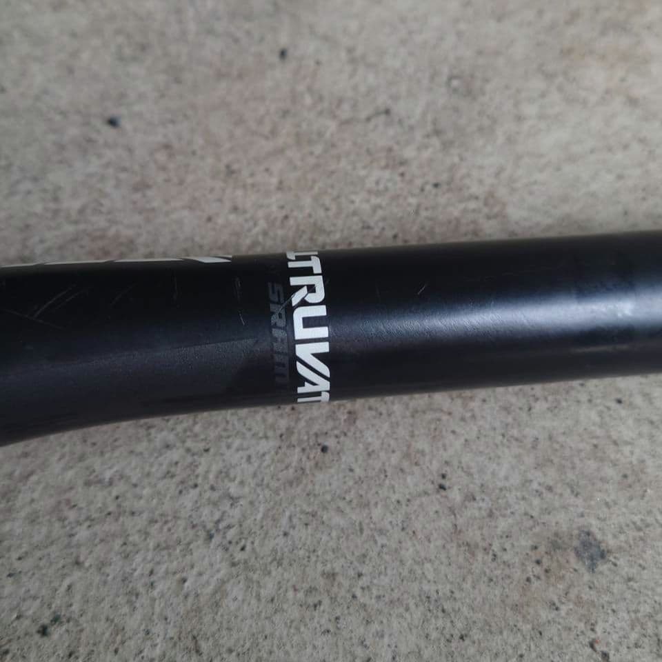 truvativ descendant ライザーバー DH ダートジャンプ