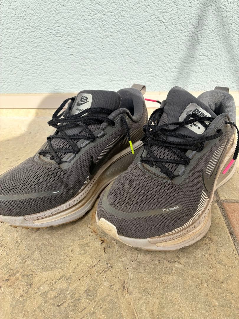 ボメロ18 Nike ランニングシューズ