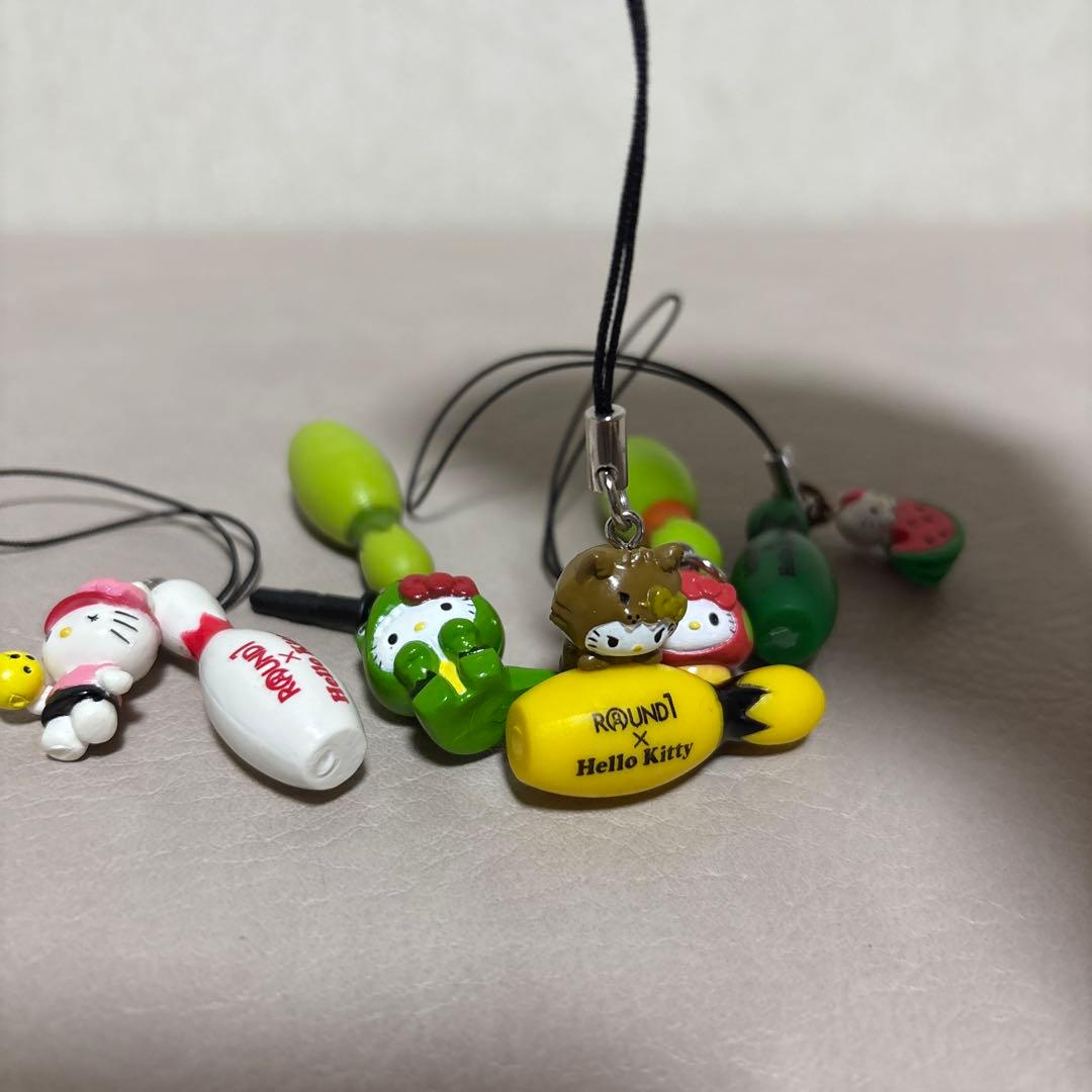Hello Kittyハローキティ サンリオ©️ストラップ 根付セット非売品