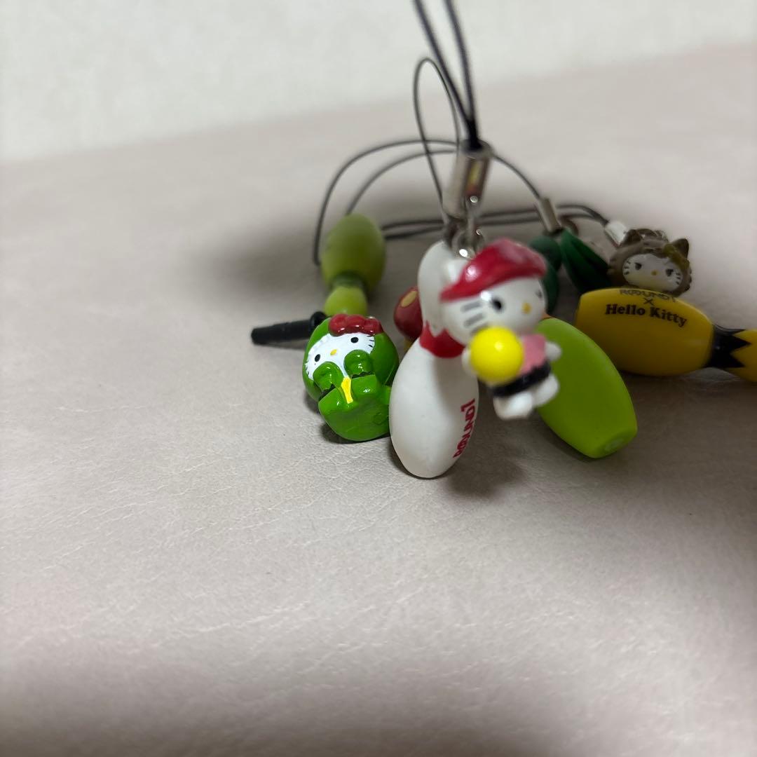 Hello Kittyハローキティ サンリオ©️ストラップ 根付セット非売品