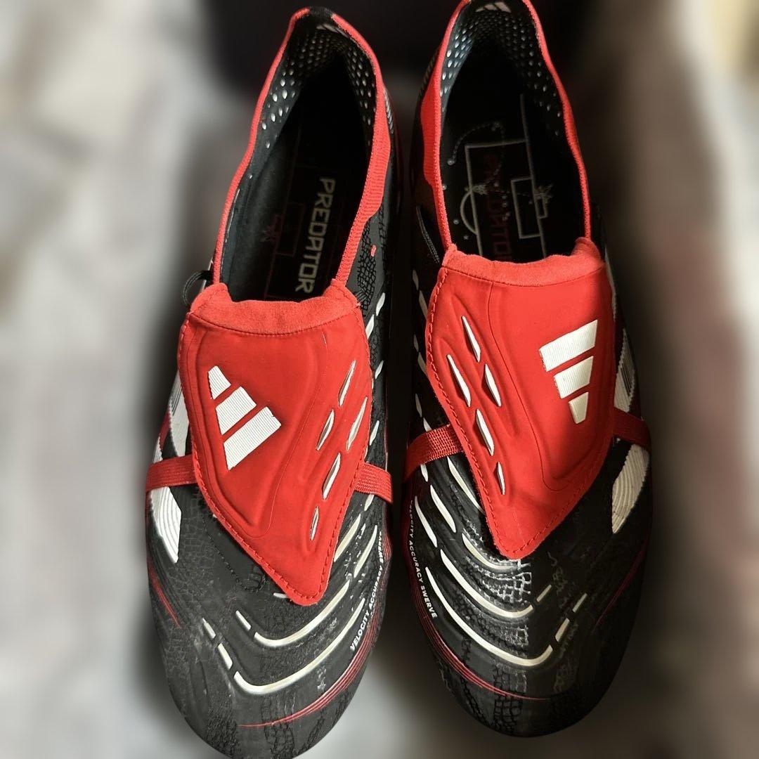 アディダス　サッカースパイク　プレデター　FT FG BWR 28cm