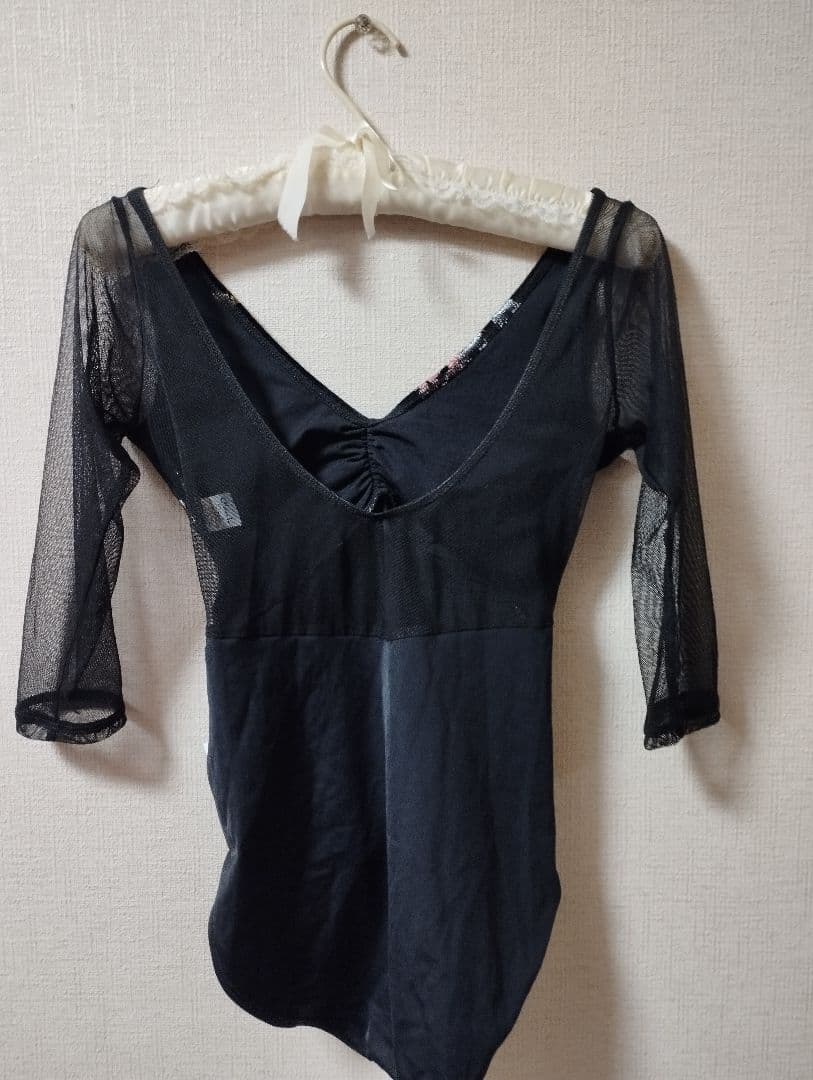 クラスイン　刺繍入りブラックバレエレオタード　レディースL