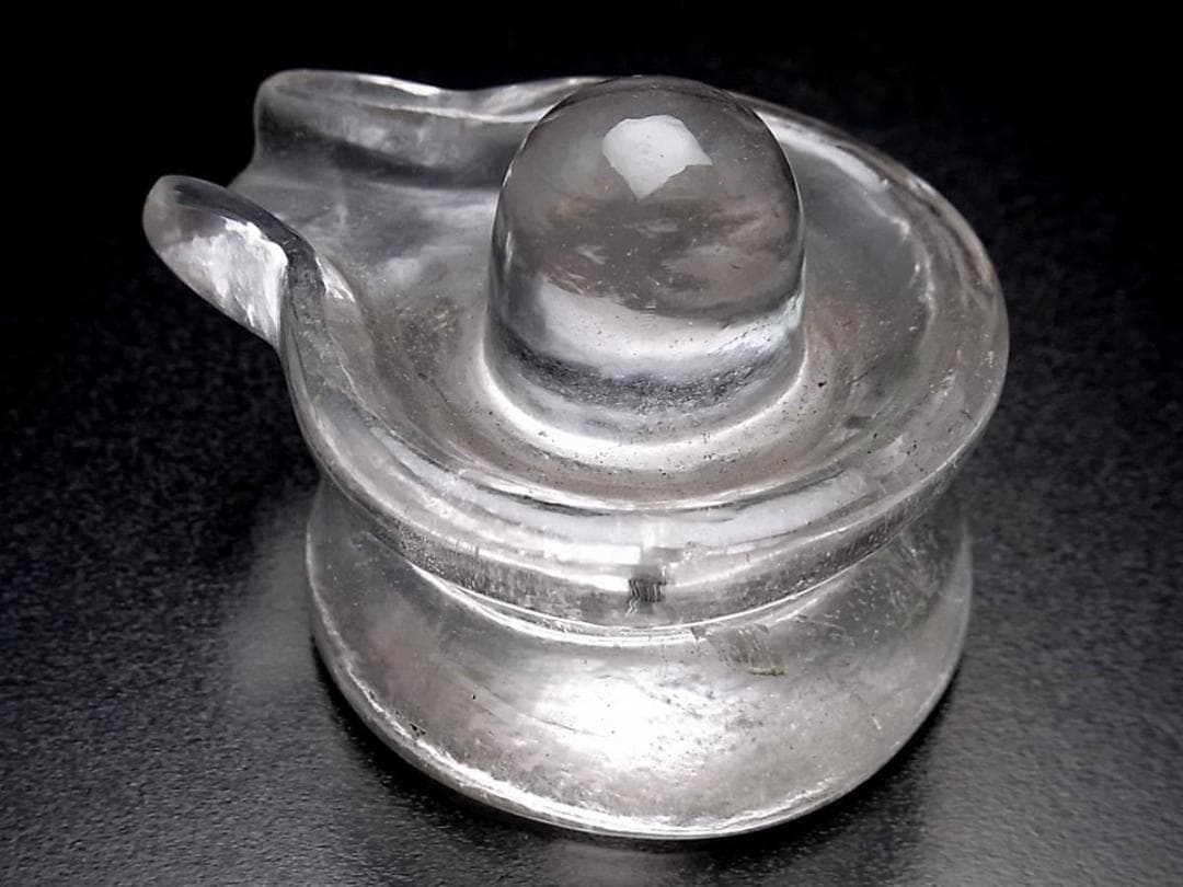 ネパール ガネッシュヒマール産 ヒマラヤ水晶製 シバリンガム 128g