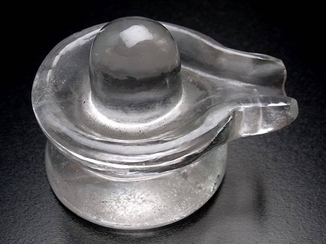 ネパール ガネッシュヒマール産 ヒマラヤ水晶製 シバリンガム 128g