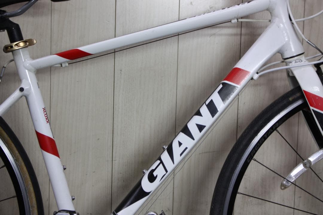 GIANT CROSTAR 700C アルミ 24速 470mm クロスバイク
