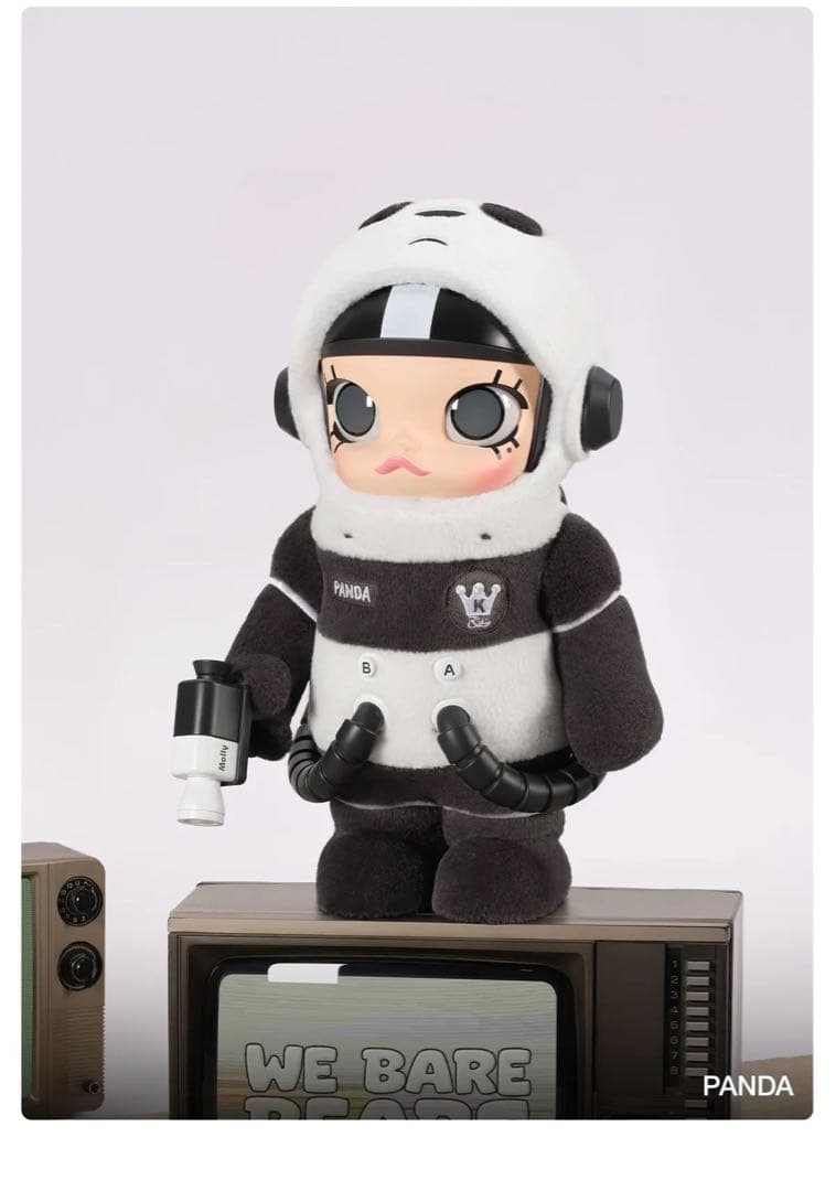 MEGA SPACE MOLLY 400% WE BARE BEARS パンダ