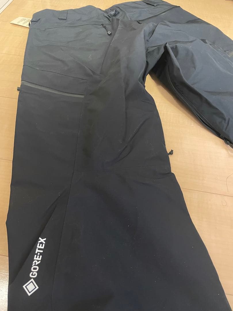 BURTON バートン GORE-TEX スノーボードパンツ Mサイズ 新品