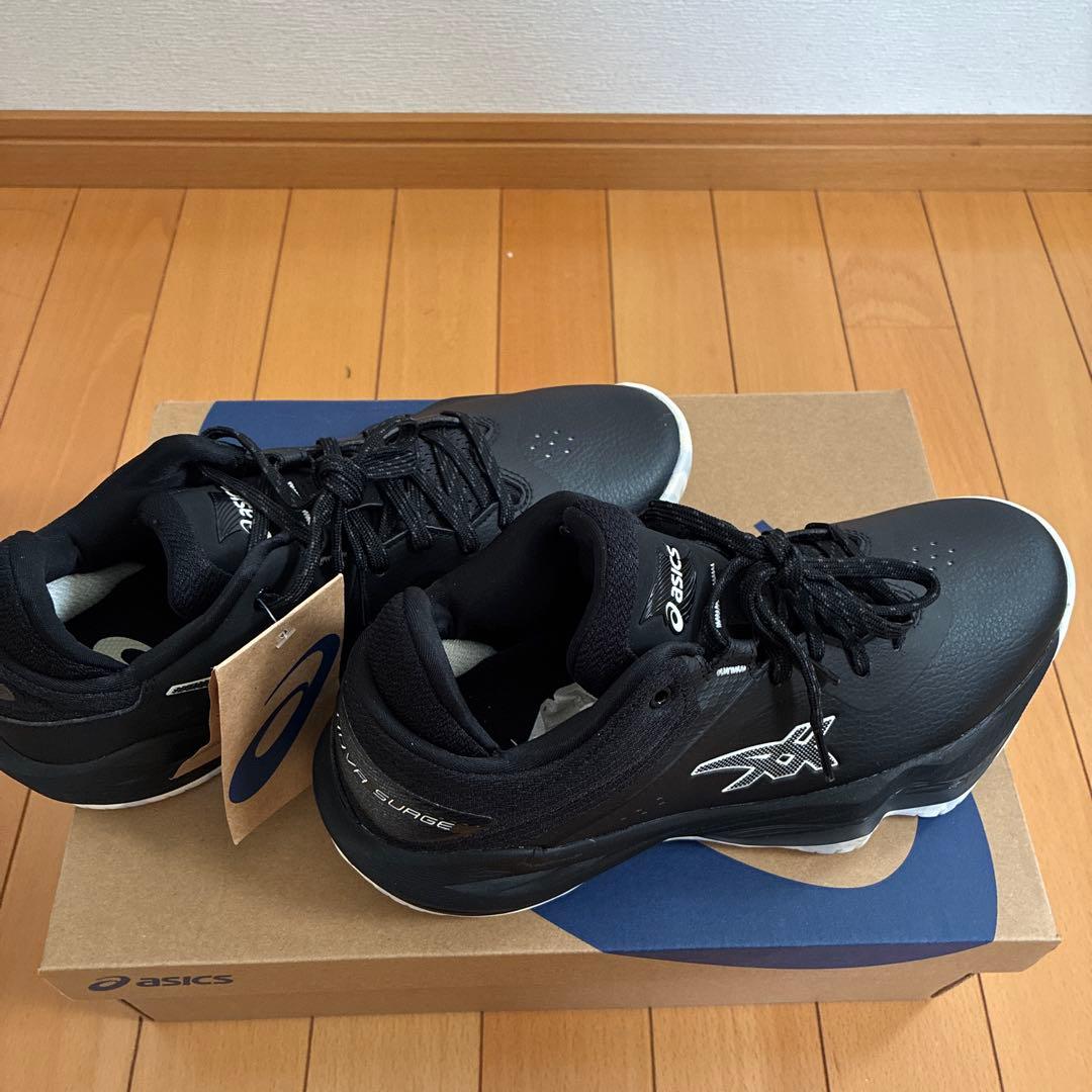 asics バスケットボールシューズ SURGE ブラック