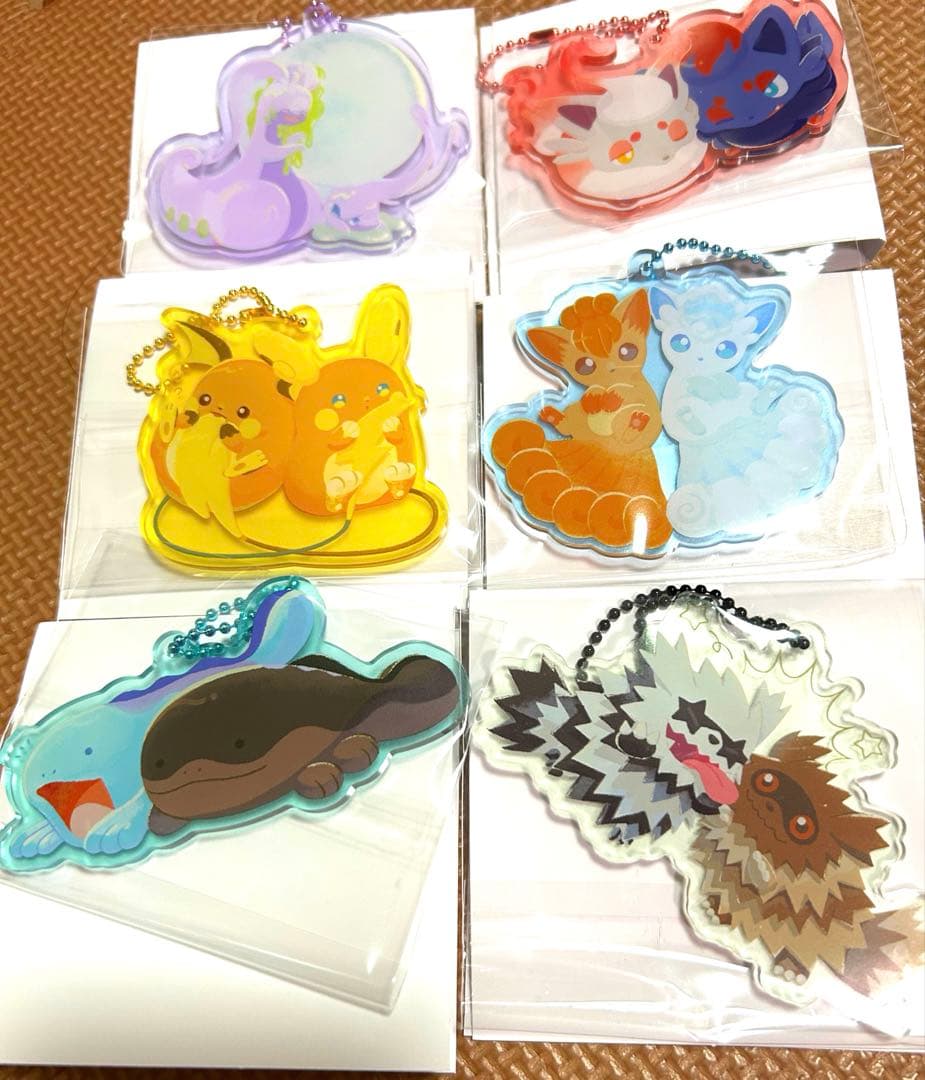 ポケモンセンター　にたものどうし　アクリルチャームコレクション　コンプリート