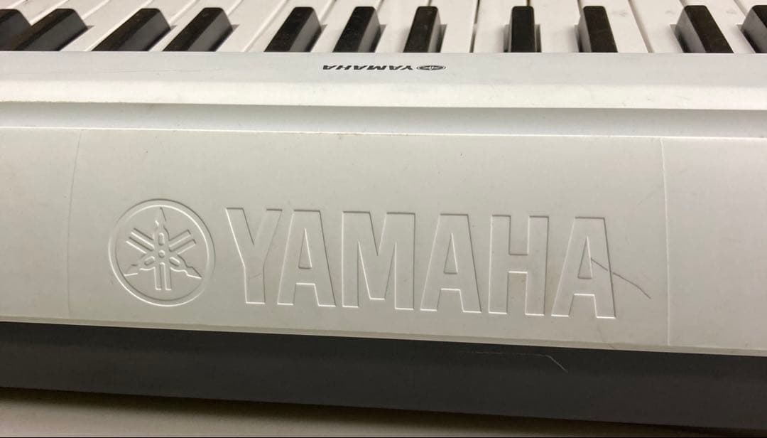 YAMAHA 電子キーボードpiaggero ホワイト NP-12