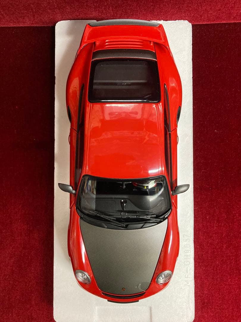 1/18ポルシェ911