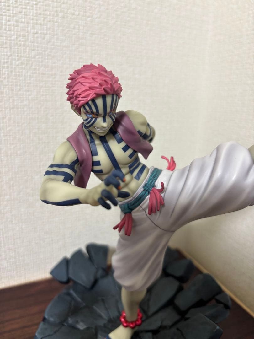 【美品】鬼滅の刃 猗窩座 フィギュア メガハウス G.E.M. 無限城
