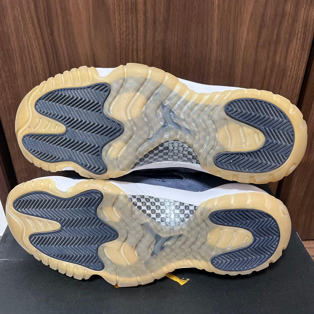 シューズ(男性用) Air Jordan 11 Retro low IE