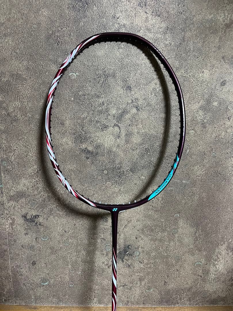 YONEX アストロクス100ZZ クレナイ
