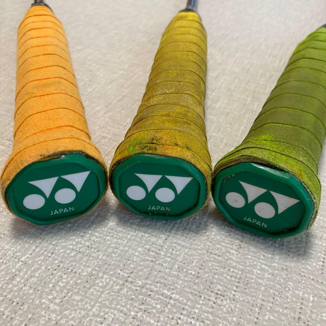 ヨネックス　バドミントンラケット 3本セット