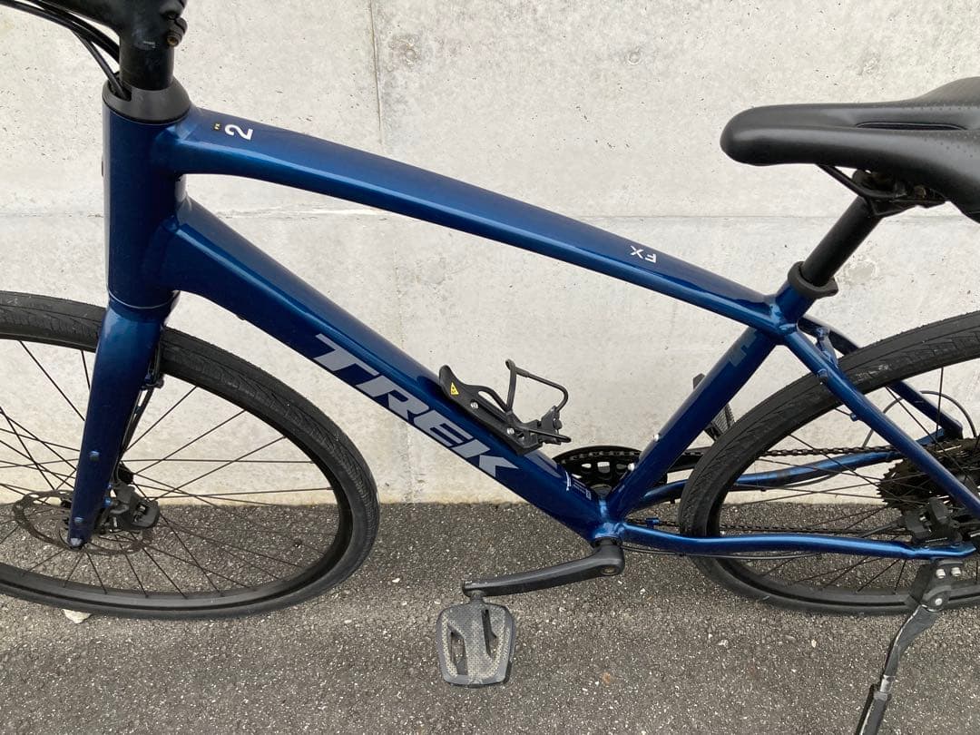 美品 2025年モデル トレック TREK FX2 Disc Gen4 サイズL