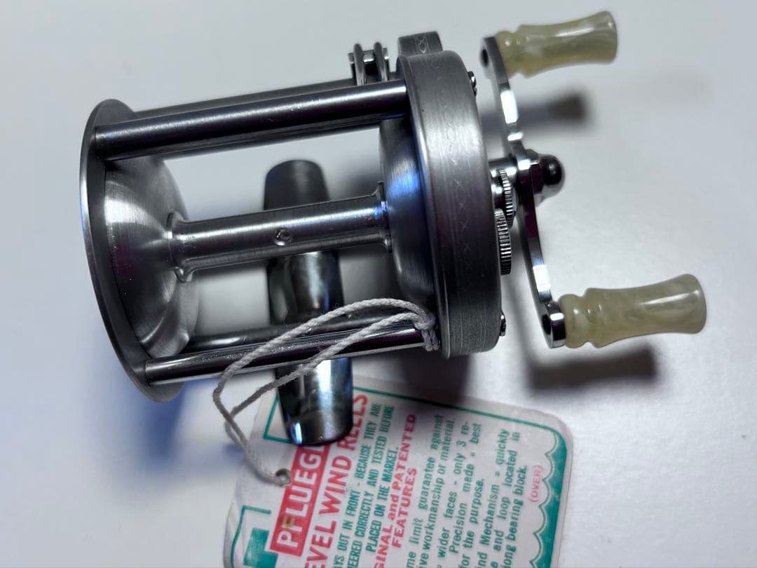 Pflueger Nobby フルーガーノビー