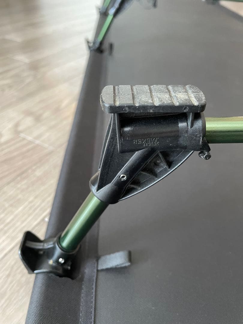 DESERT WALKER 折りたたみコット ブラック