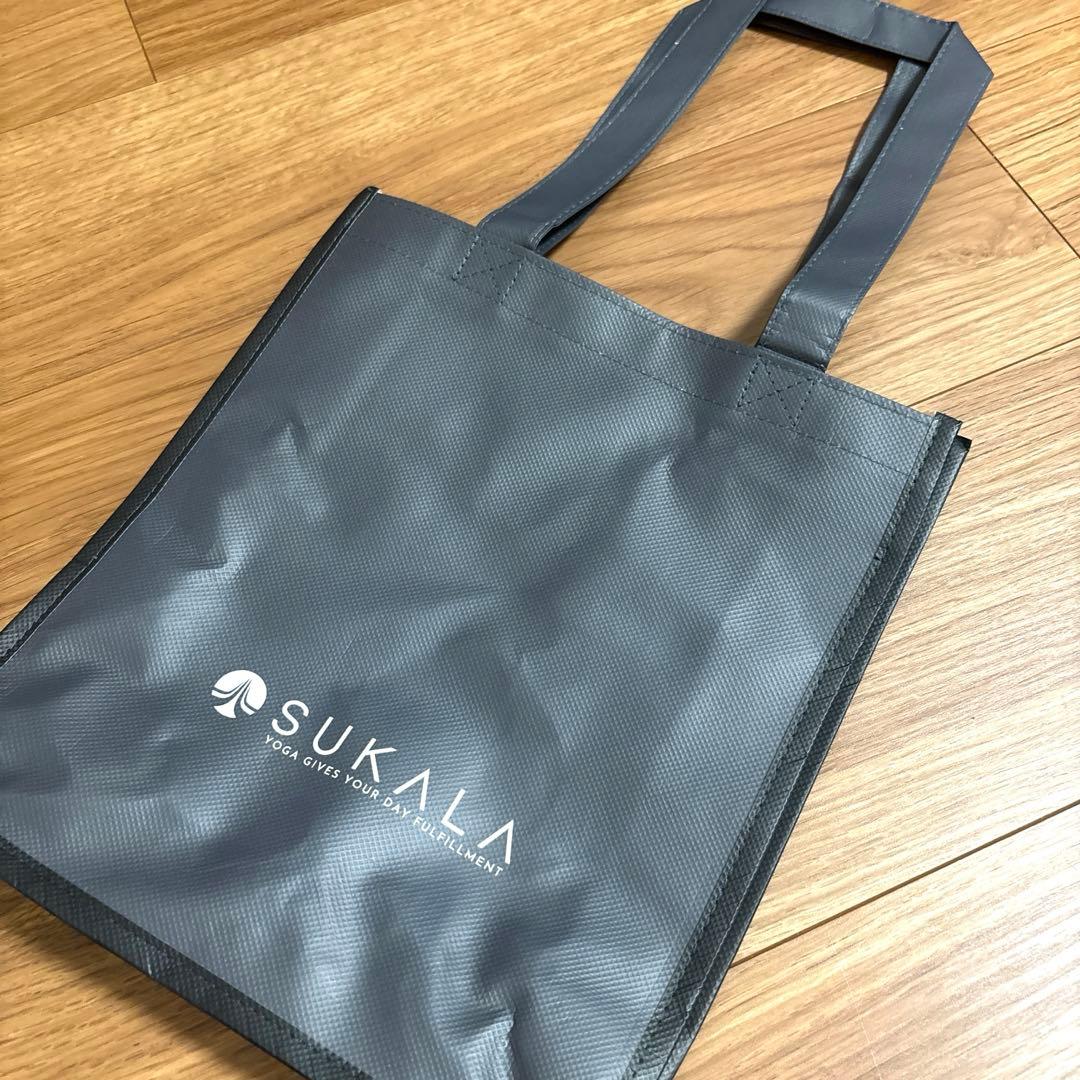 【新品タグ付き】 SUKALA スプリングフラワーフレアブラトップ ミモザ