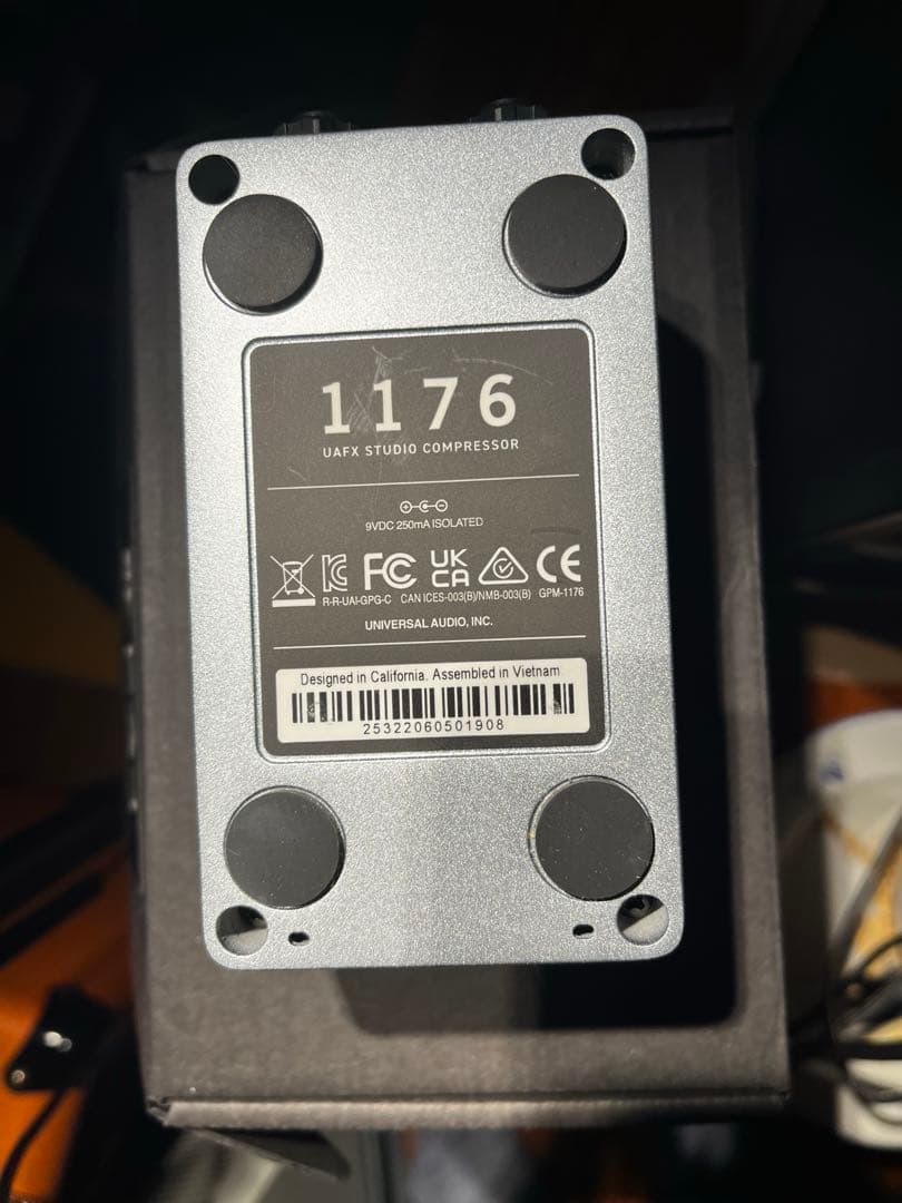 ギター Universal Audio UAFX 1176 compressor