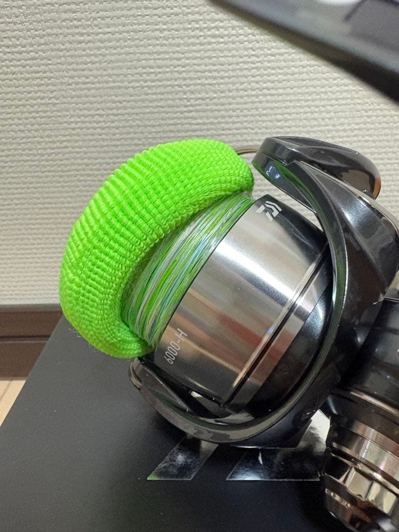 美品24セルテート SW 6000-H スピニングリール リブレノブ付