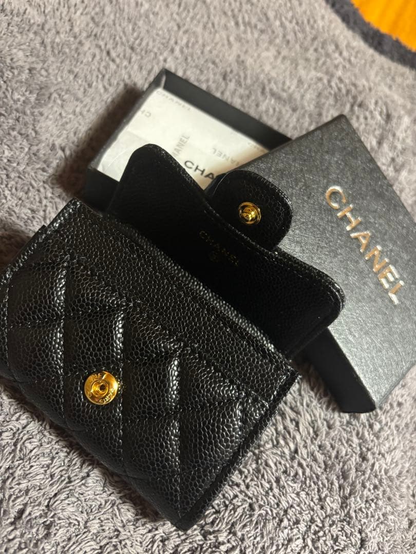 CHANEL ブラックレザー ケース