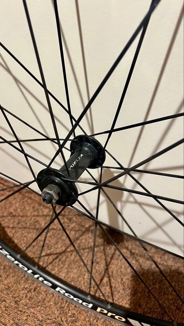 VUELTA 700C ホイール クリンチャー10速