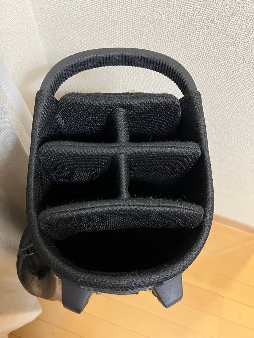 J.LINDEBERG ジェイリンドバーグ　キャディーバッグ　スタンド式