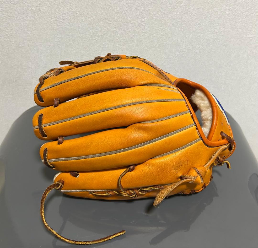 t*a様 プロ野球　石垣選手　グローブ